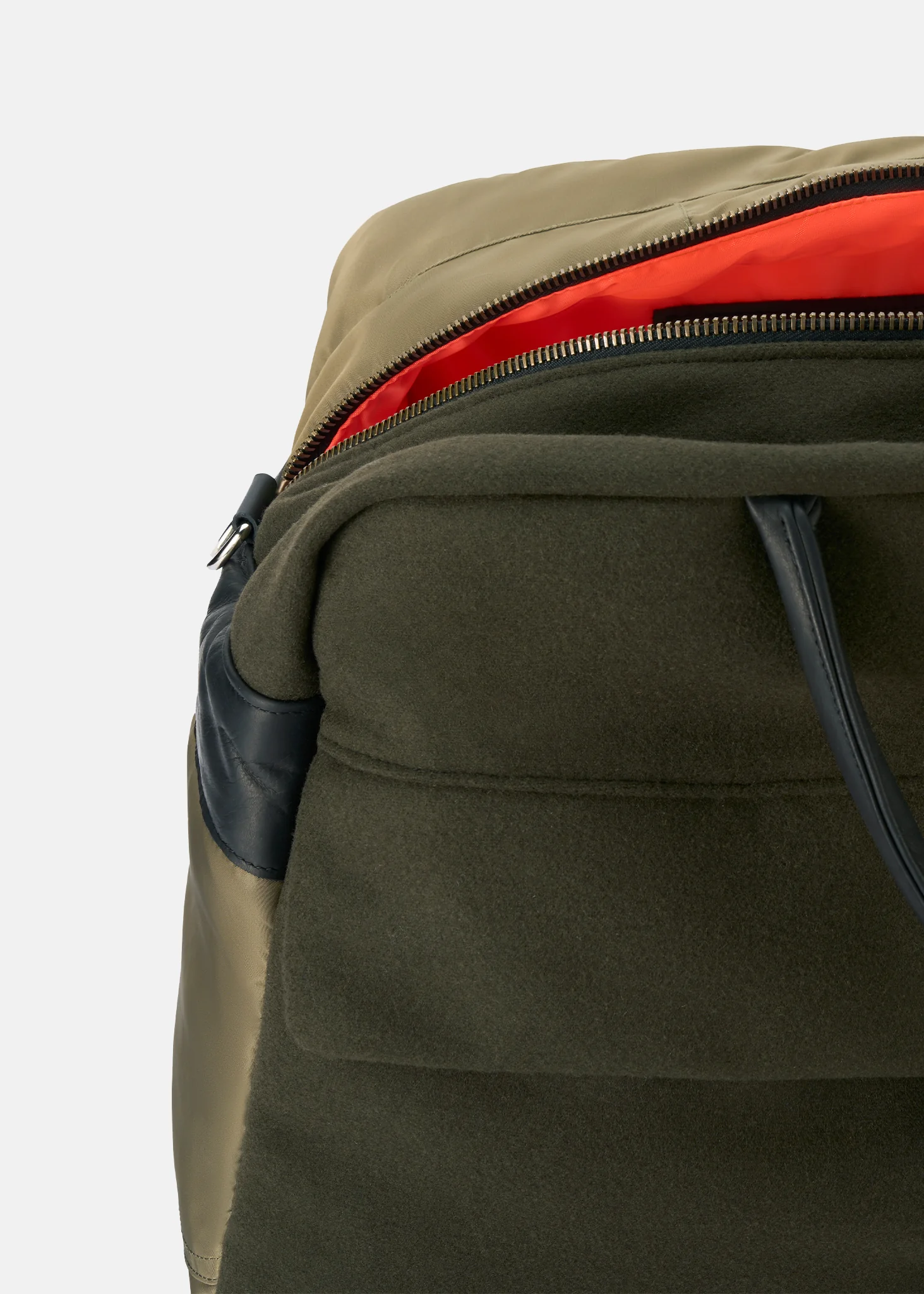 Unisex Gloverall x Minnessak Weekend Bag Khaki - Image 7